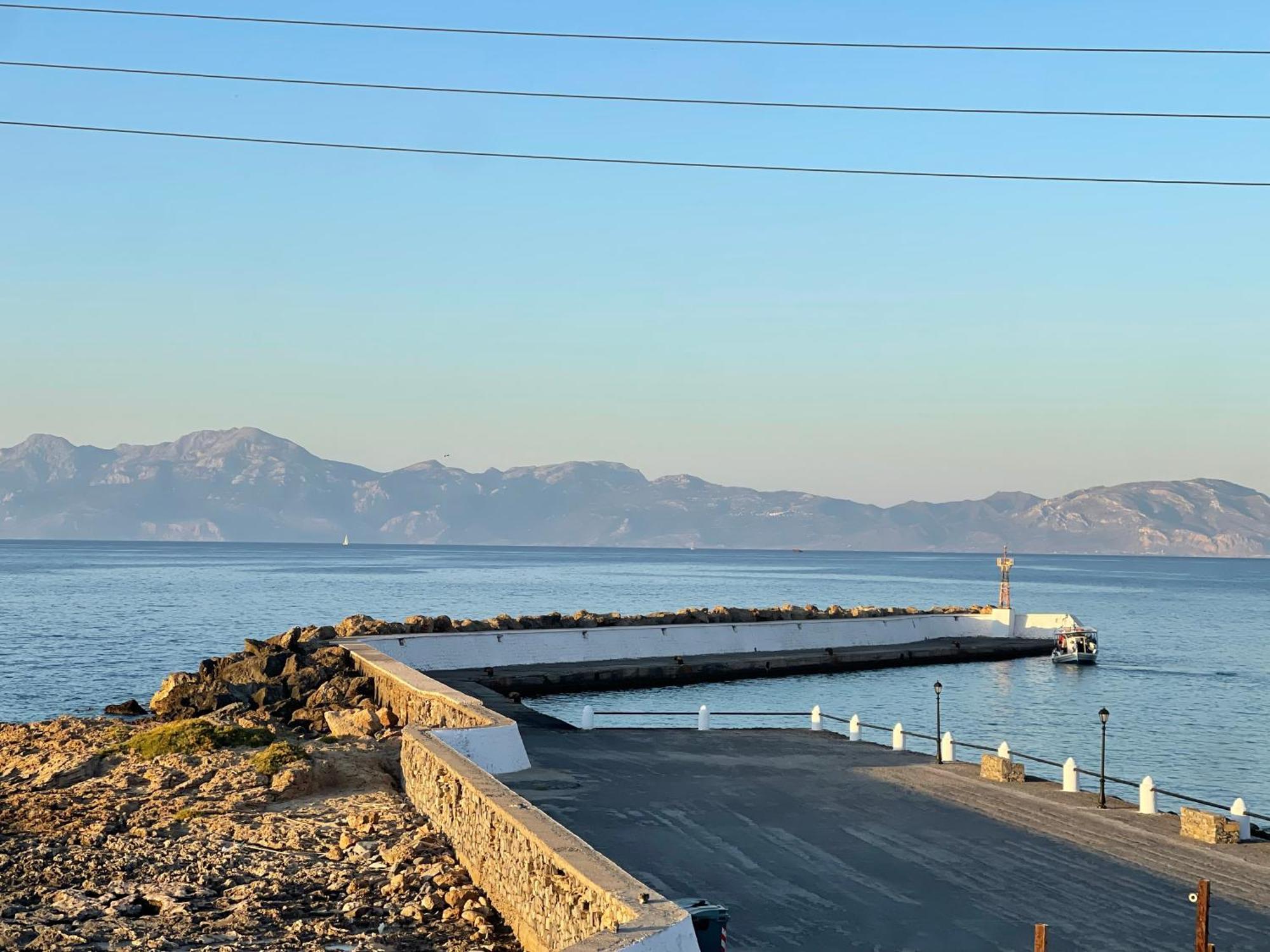 Kasos Almyra Beach Suites Frý 외부 사진